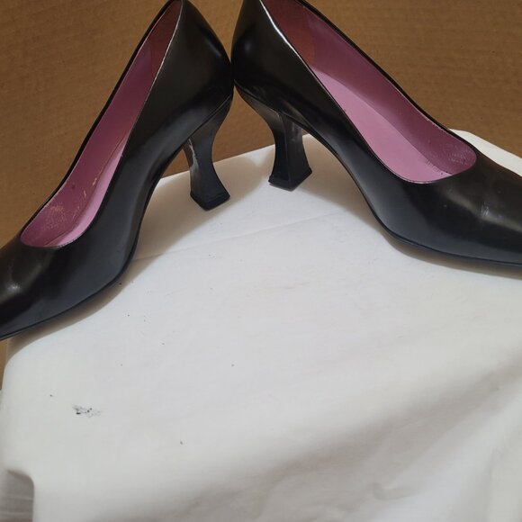 Black pumps size 8.5 - Picture 5 of 8
